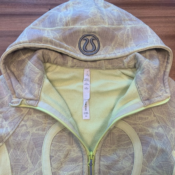 Lululemon Hoodie - Picture 2 of 6